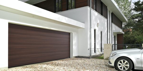 5 Things to Consider When Buying Garage Doors